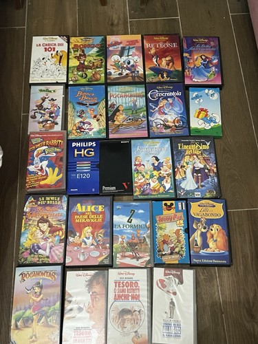 Videocassette disney - videocassette,